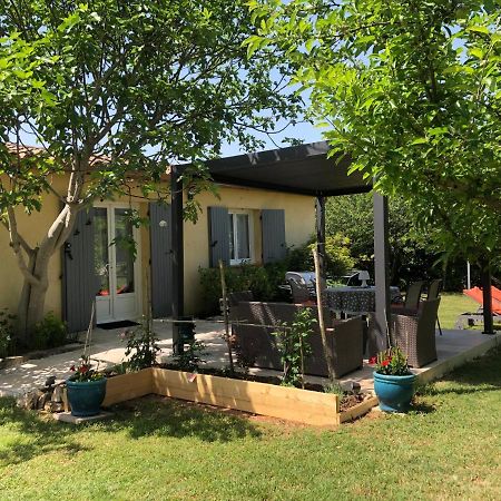 Le Cabanon Des Hirondelles Villa Villecroze Bagian luar foto