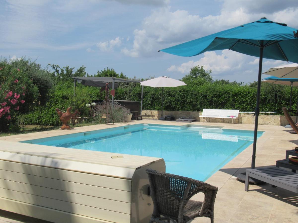 Le Cabanon Des Hirondelles Villa Villecroze Bagian luar foto