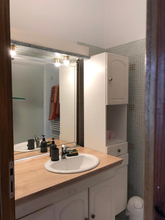 Le Cabanon Des Hirondelles Villa Villecroze Bagian luar foto