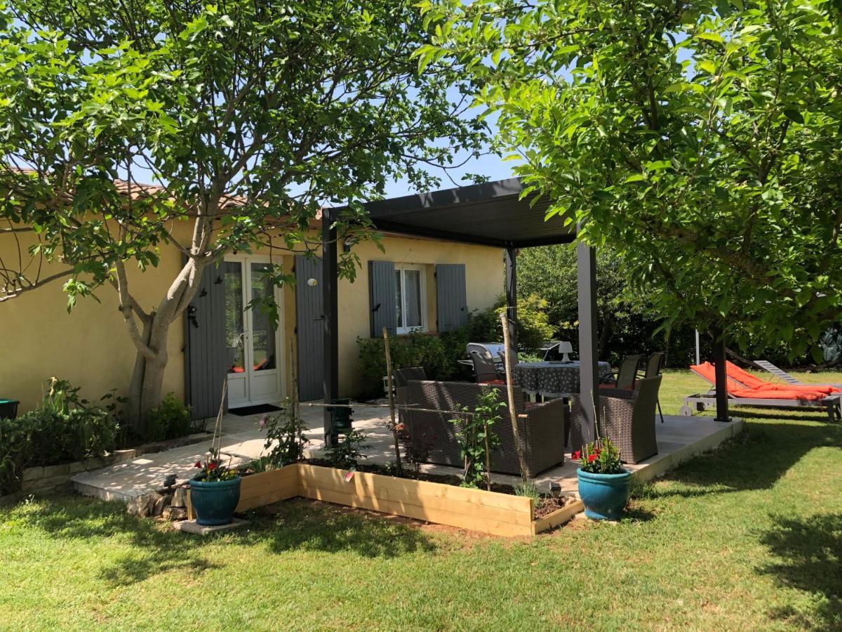 Le Cabanon Des Hirondelles Villa Villecroze Bagian luar foto