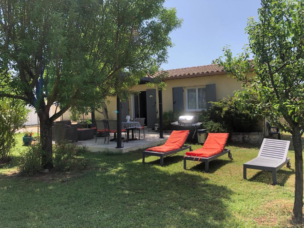 Le Cabanon Des Hirondelles Villa Villecroze Bagian luar foto